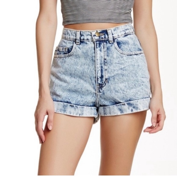 American Apparel hi waisted denim shorts - Picture 3 of 3